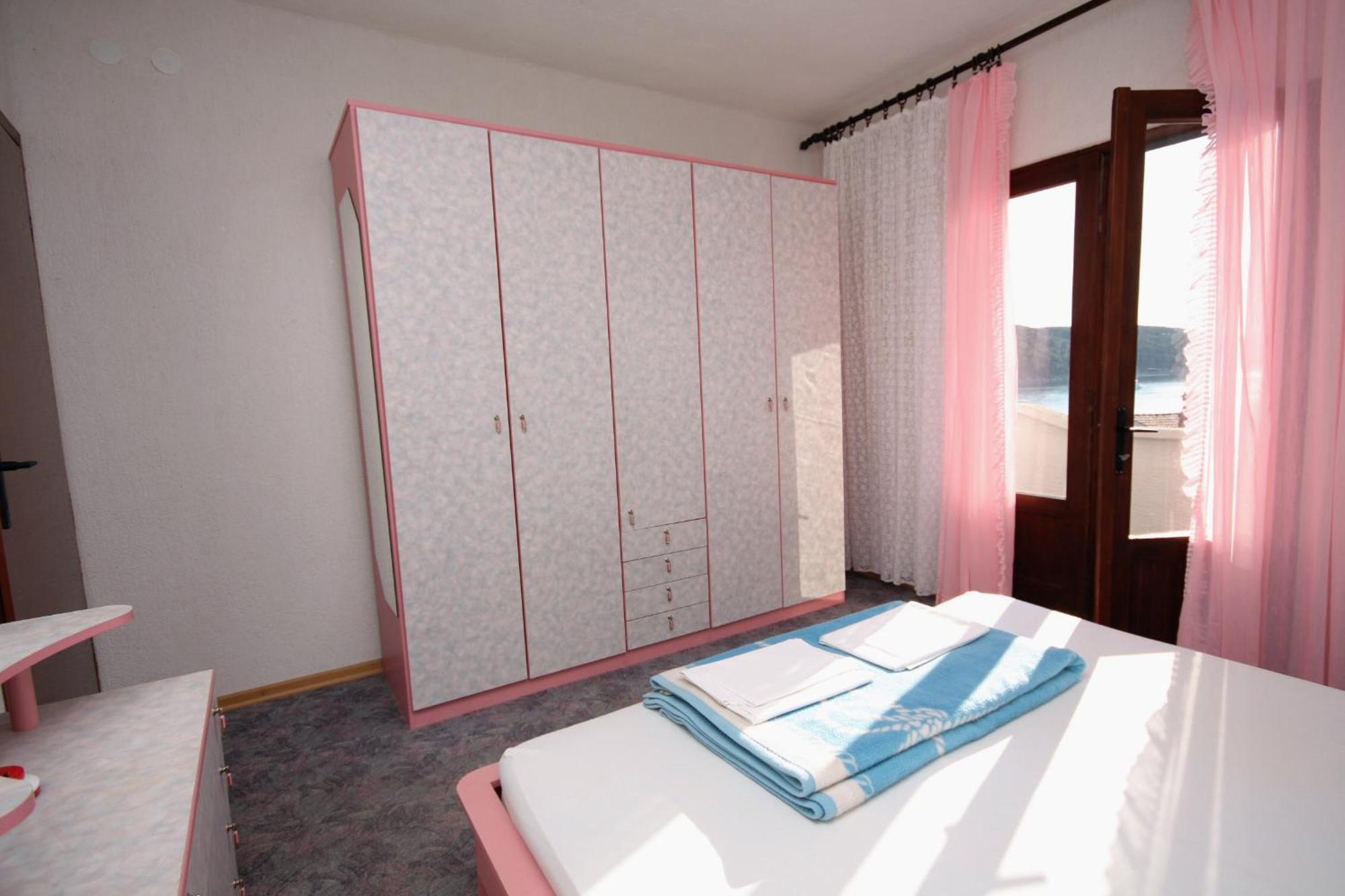Apartments By The Sea Kampor, Rab - 5051 Rom bilde