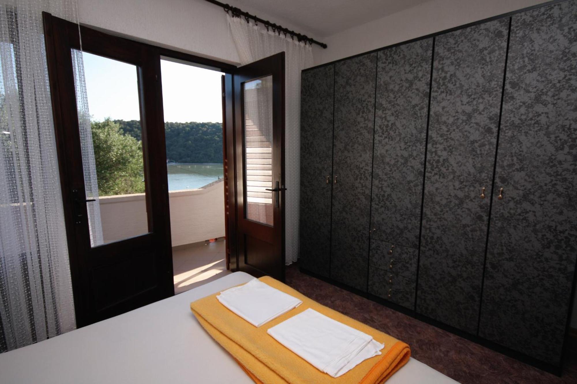 Apartments By The Sea Kampor, Rab - 5051 Rom bilde